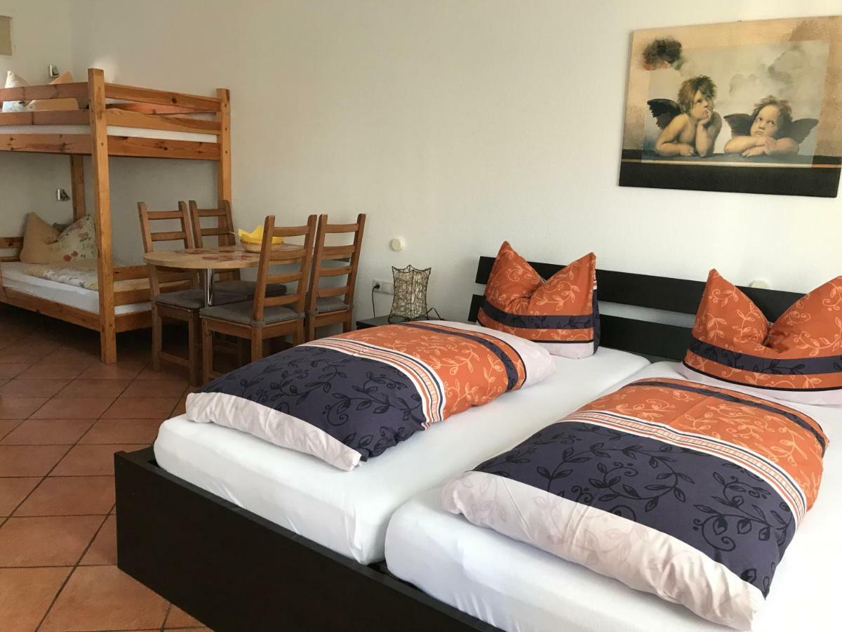 Gaestehaus Am Bach Rust Εξωτερικό φωτογραφία